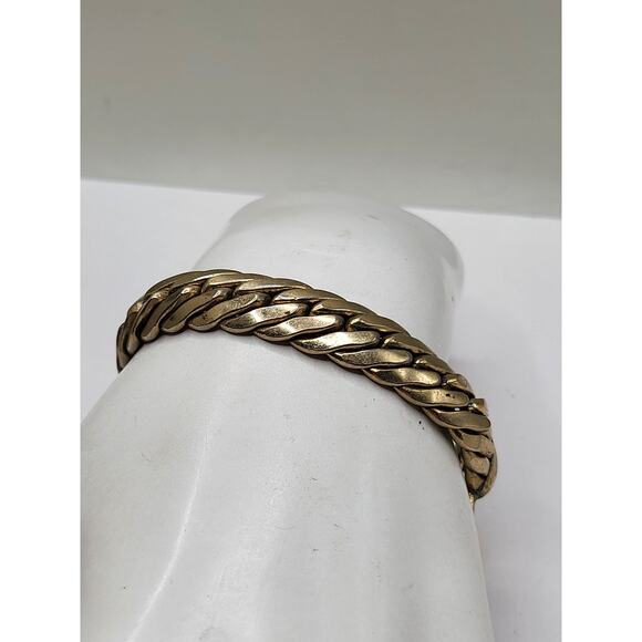 Vintage Coro Gold Tone Buckle Link Bracelet DES PAT PEND 1950s Chain Style - Picture 1 of 9
